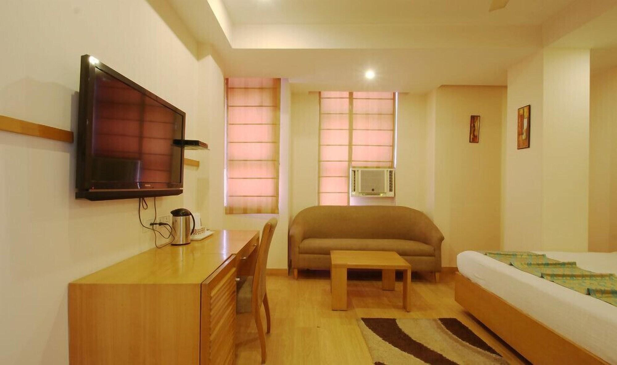 The Crest Inn Delhi  Buitenkant foto